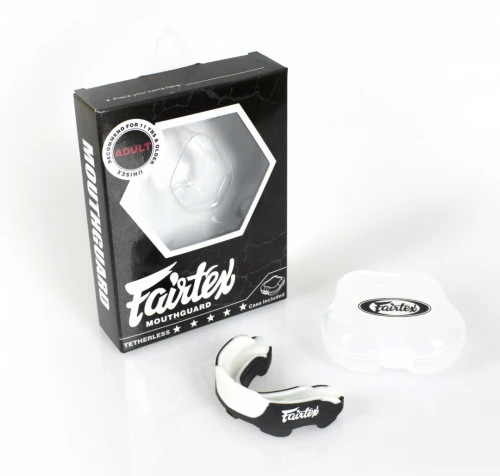 Fairtex Chrániče zubů MG3