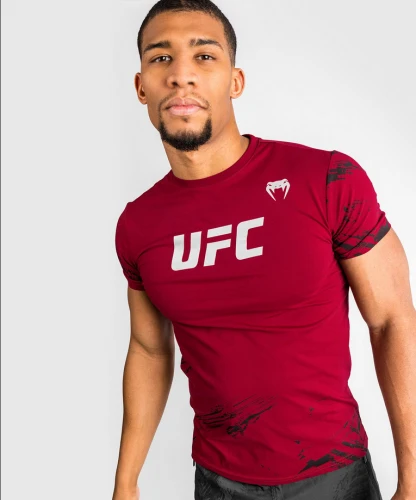 Pánské triko VENUM UFC Authentic Fight Week 2.0 - červené