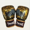 Další: Boxerské rukavice TWINS FBGVL3-52 - černo/zlatá