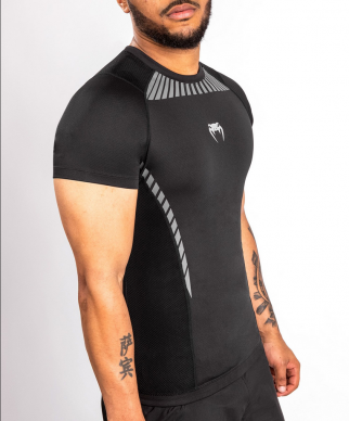 Rashguard VENUM JAWS 2.0 s Kr. rukávem - černý