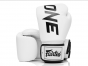 Další: Fairtex Boxerské rukavice ONE Limited - bílé