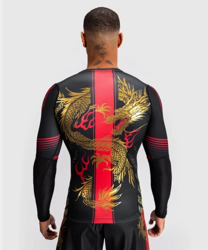 Rashguard VENUM x Tekken 8 - Marshall Law Dl. rukáv - černo/červeno/zlatý