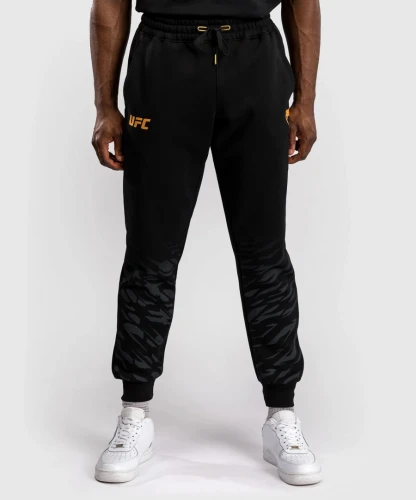 Pánské tepláky UFC Fusion by Venum Replica - černo/zlaté