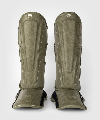 Chrániče holení VENUM Impact Evo Scales - army zelené